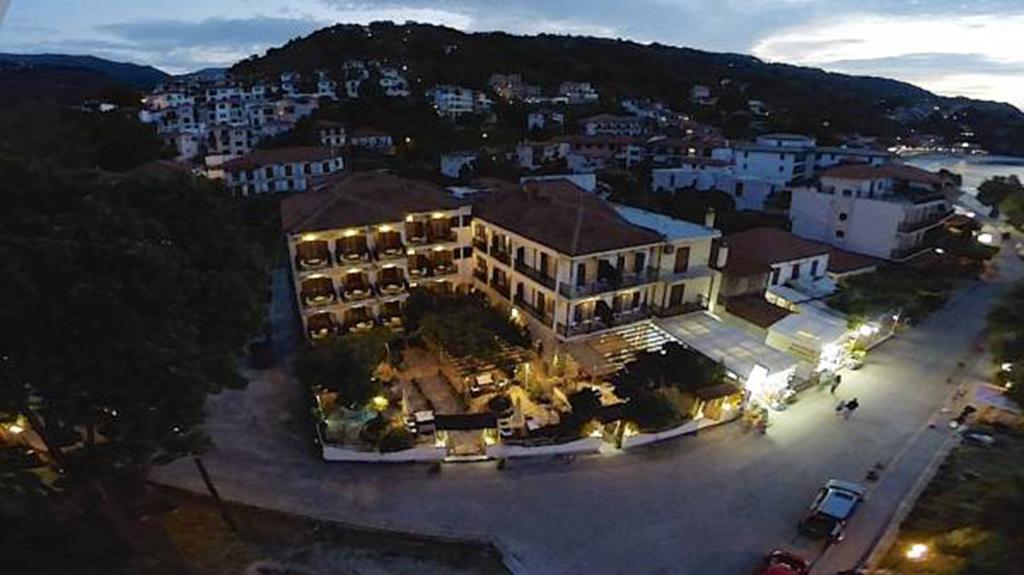 Zefiros Hotel Agios Ioannis  Luaran gambar